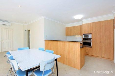 Property photo of 4 Young Lane Mornington VIC 3931