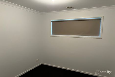 Property photo of 10 Peppertree Parade Craigieburn VIC 3064