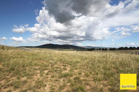 Property photo of 17 Harp Avenue Bungendore NSW 2621