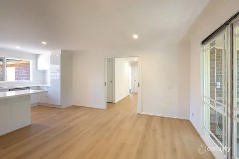 Property photo of 1 Cromwell Street Burwood VIC 3125