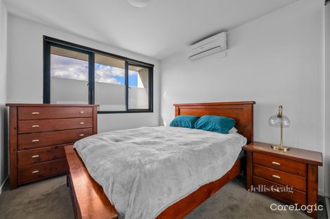 Property photo of 9 Dianella Walkway Brunswick East VIC 3057