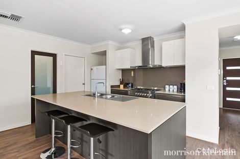 Property photo of 48 Waterwheel Grove Mernda VIC 3754