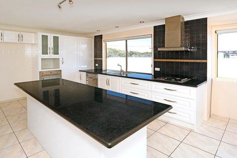 Property photo of 3 Mirrawena Avenue Bangalee QLD 4703