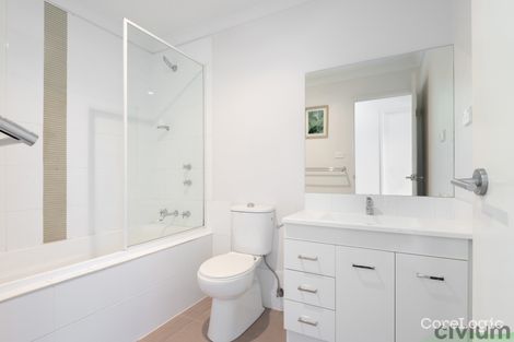 Property photo of 4/4 Jeff Snell Crescent Dunlop ACT 2615