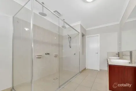 Property photo of 14 Aquitane Drive Cranbourne East VIC 3977
