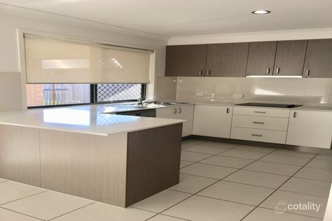 Property photo of 2/13 Moreton Drive Rural View QLD 4740