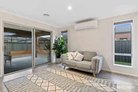 Property photo of 28 Celestial Way Mount Duneed VIC 3217