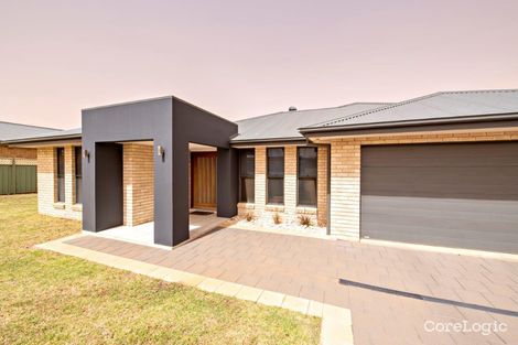 Property photo of 5 Crossroads Drive Dubbo NSW 2830