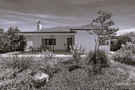 Property photo of 10 Oak Street Loxton SA 5333