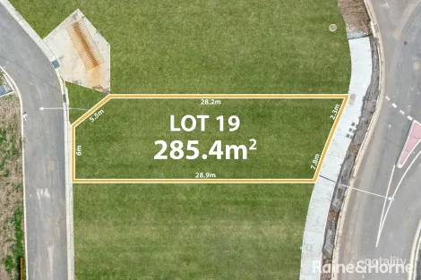 28 Caesar Bvd, Edmondson Park, NSW 2174