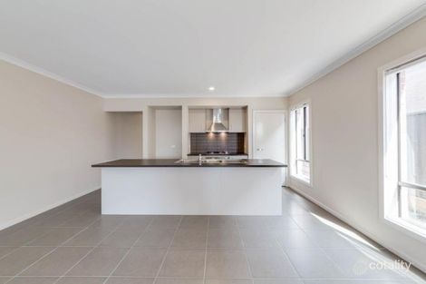 Property photo of 15 Celtic Drive Cranbourne East VIC 3977