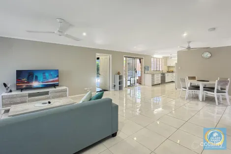 Property photo of 2 Maraboon Court Clinton QLD 4680