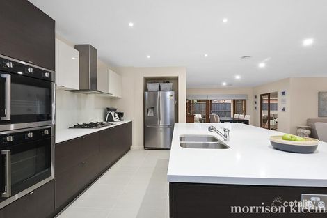 Property photo of 60 Mollison Drive Doreen VIC 3754