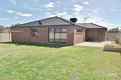 Property photo of 42 Taig Avenue Kialla VIC 3631