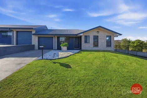 2/1 Martin Cres, Junction Hill, NSW 2460