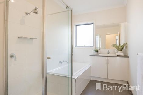 Property photo of 1A Apex Avenue Belmont VIC 3216
