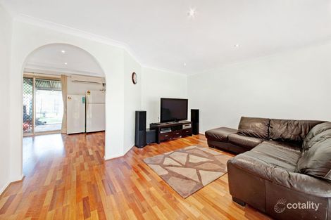 Property photo of 32 Mackillop Crescent St Helens Park NSW 2560