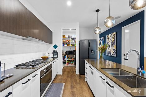Property photo of 106 Ningaloo Drive Pimpama QLD 4209