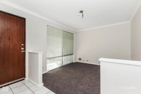 Property photo of 4 Seabrook Place Success WA 6164