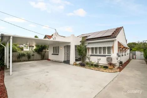 Property photo of 883 Sandgate Road Clayfield QLD 4011