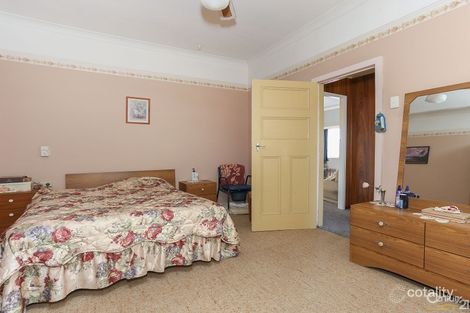 Property photo of 11 Hall Street Weston NSW 2326