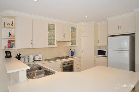 Property photo of 36 Wentworth Parade Hindmarsh Island SA 5214