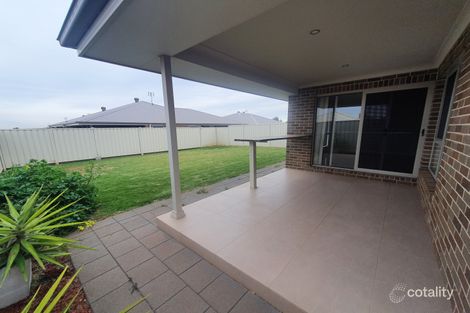 Property photo of 12 Tolmer Terrace Dubbo NSW 2830