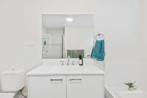 Property photo of 3 Carramar Drive Lilli Pilli NSW 2536