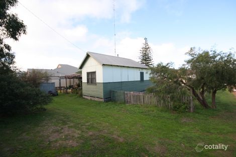 Property photo of 20 Pioneer Street Binningup WA 6233