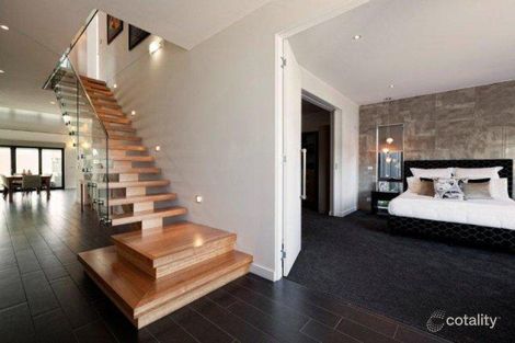 Property photo of 7 Fortuna Crescent Cranbourne West VIC 3977