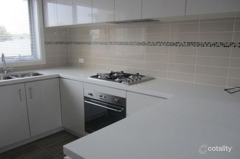 Property photo of 3/2 Arthur Street Hamlyn Heights VIC 3215