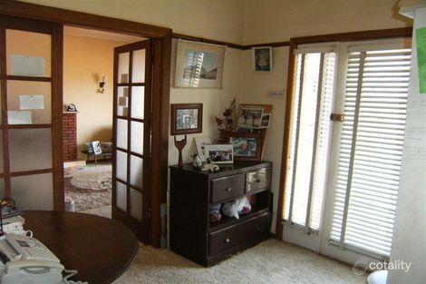 Property photo of 33 Stonehaven Avenue Dubbo NSW 2830