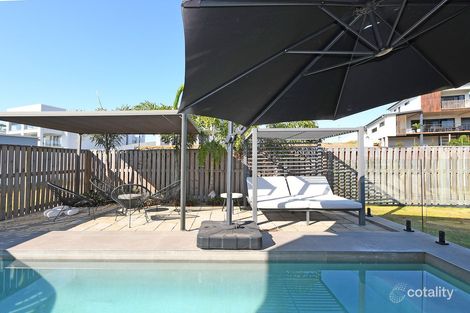 288 Esplanade, Pialba, QLD 4655