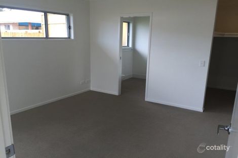Property photo of 17 Hoop Pine Circuit Coomera QLD 4209