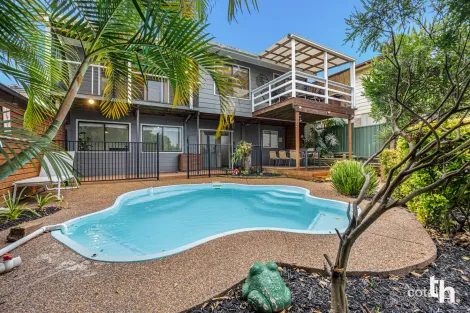 27 Alhambra Ave, Macquarie Hills, NSW 2285