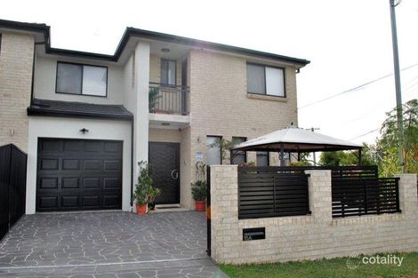 15b Sullivan Ave, Lurnea, NSW 2170