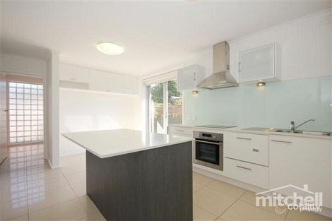 Property photo of 9/2 June Crescent Glen Iris VIC 3146