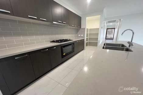 42 Belle Pde, Ripley, QLD 4306