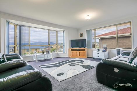 Property photo of 11 Martyn Place Brighton TAS 7030