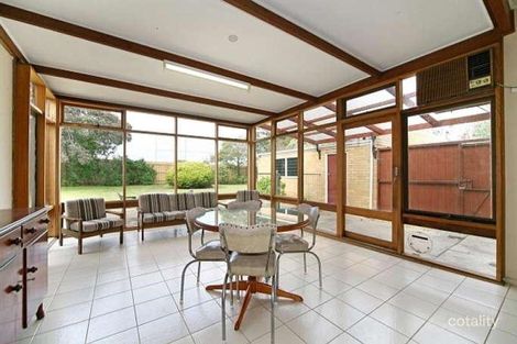 Property photo of 64 Hall Street Ormond VIC 3204