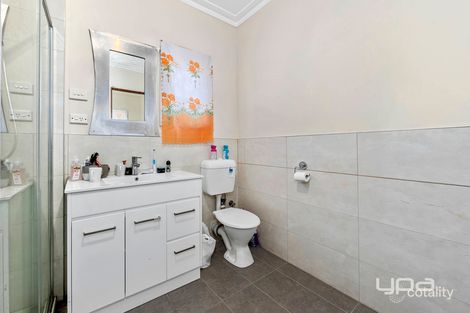 Property photo of 14 Alexina Street St Albans VIC 3021