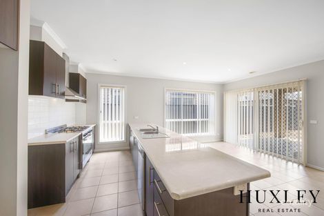 Property photo of 76 Breasley Parkway Point Cook VIC 3030