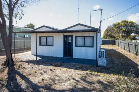 14 Santo Tce, Wallaroo, SA 5556