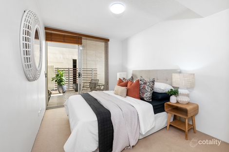 Property photo of 3/8-12 Macquarie Street Teneriffe QLD 4005