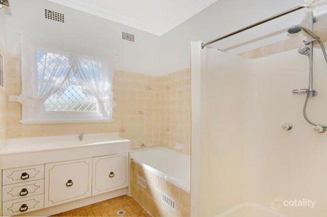 Property photo of 4 Anthony Road South Tamworth NSW 2340