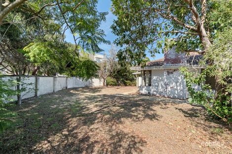 Property photo of 17 Cassinia Road Duncraig WA 6023
