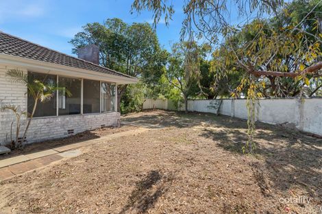 Property photo of 17 Cassinia Road Duncraig WA 6023