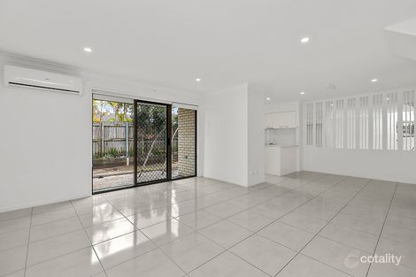 Property photo of 1/18 Tremain Street Marsden QLD 4132