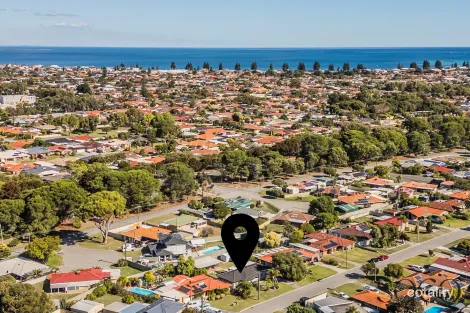 21 Quamby Pl, Rockingham, WA 6168