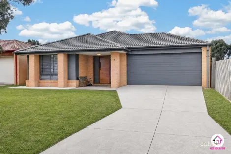 4 WEATHERGLASS ST, WALLAN, VIC 3756